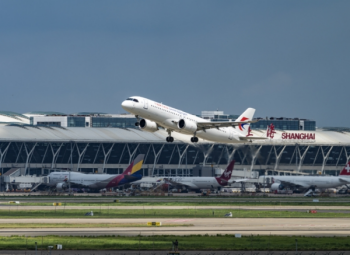 乘坐飞机的流程